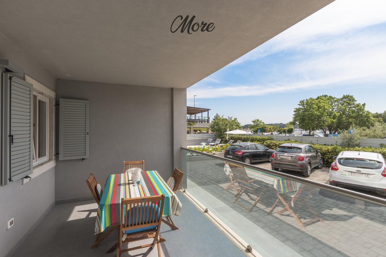 Apartment Lux More 메덜린 외부 사진
