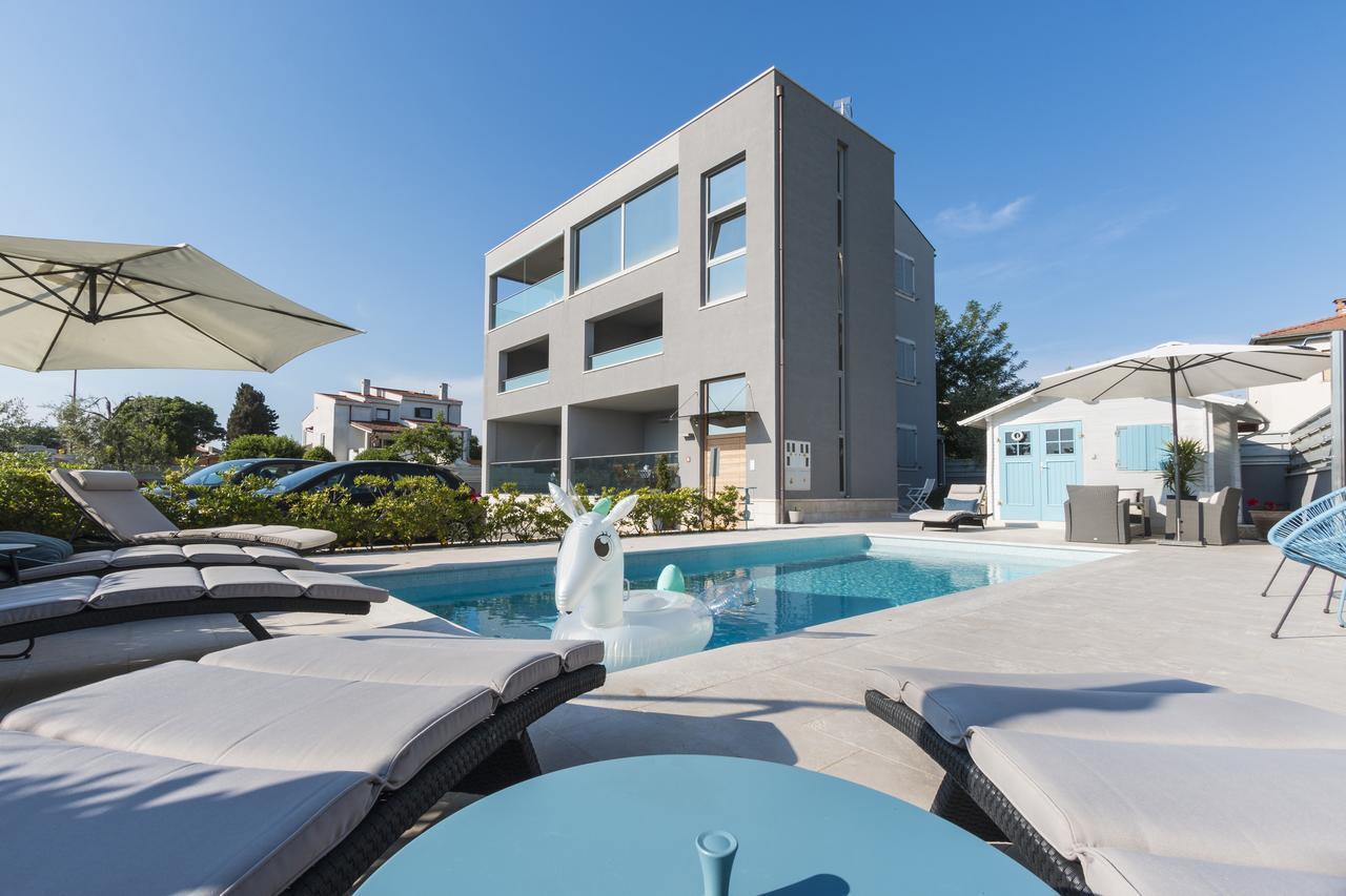 Apartment Lux More 메덜린 외부 사진